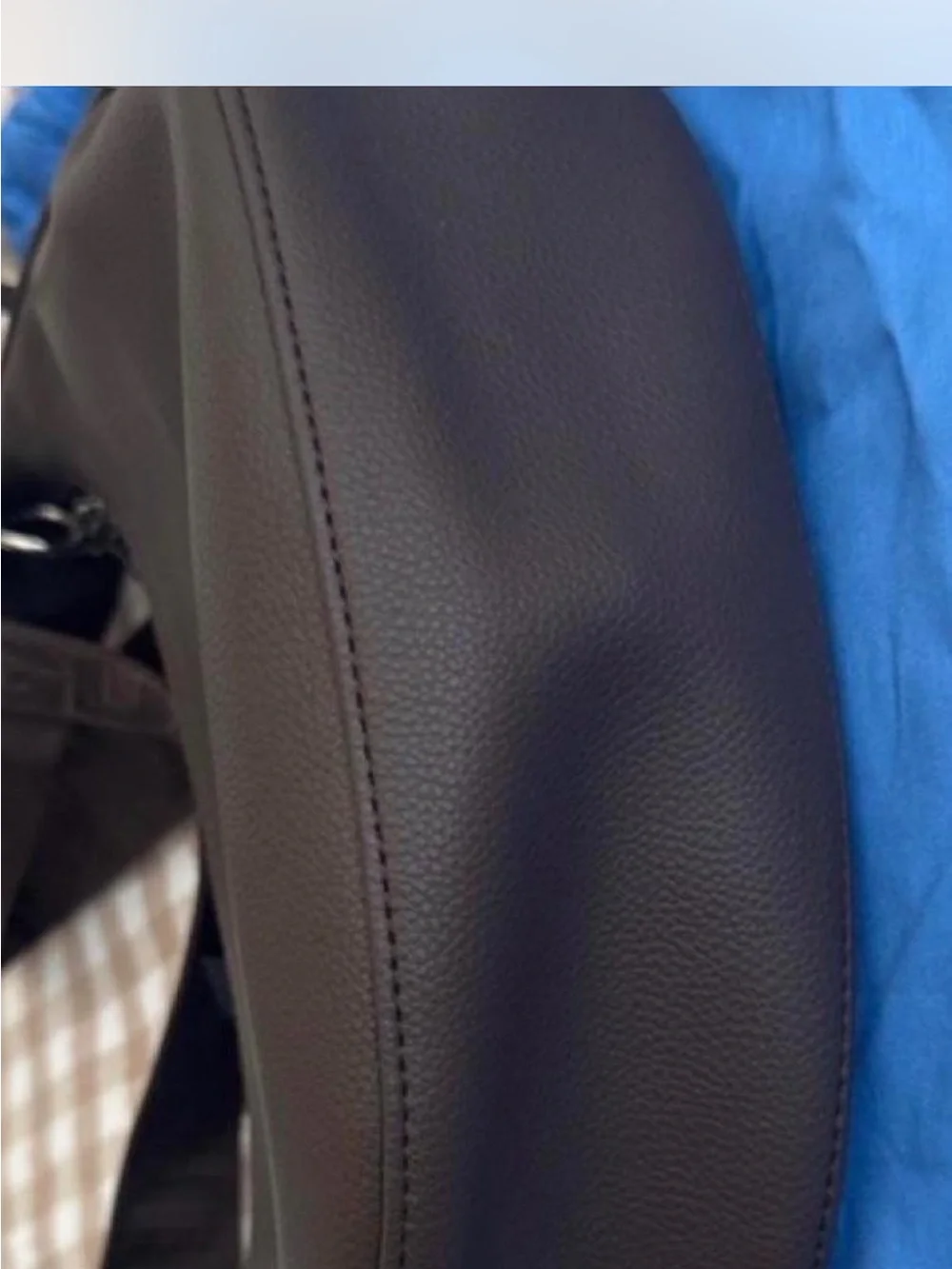 BAGGU Small Brown Leather Crescent Shoulder Bag